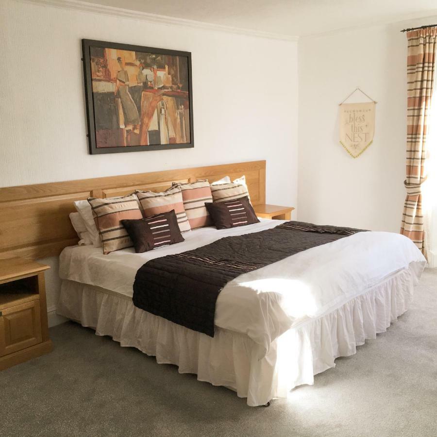 Vollie House With Hot Tub, Sauna & Log Burner Penpont Экстерьер фото